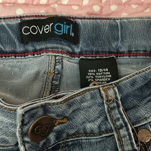 Cover girl Skinny jeans distressed grunge look